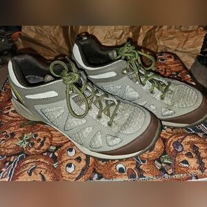 Merrell Siren Sport Q2 Hiking Shoe, Women’s size 10